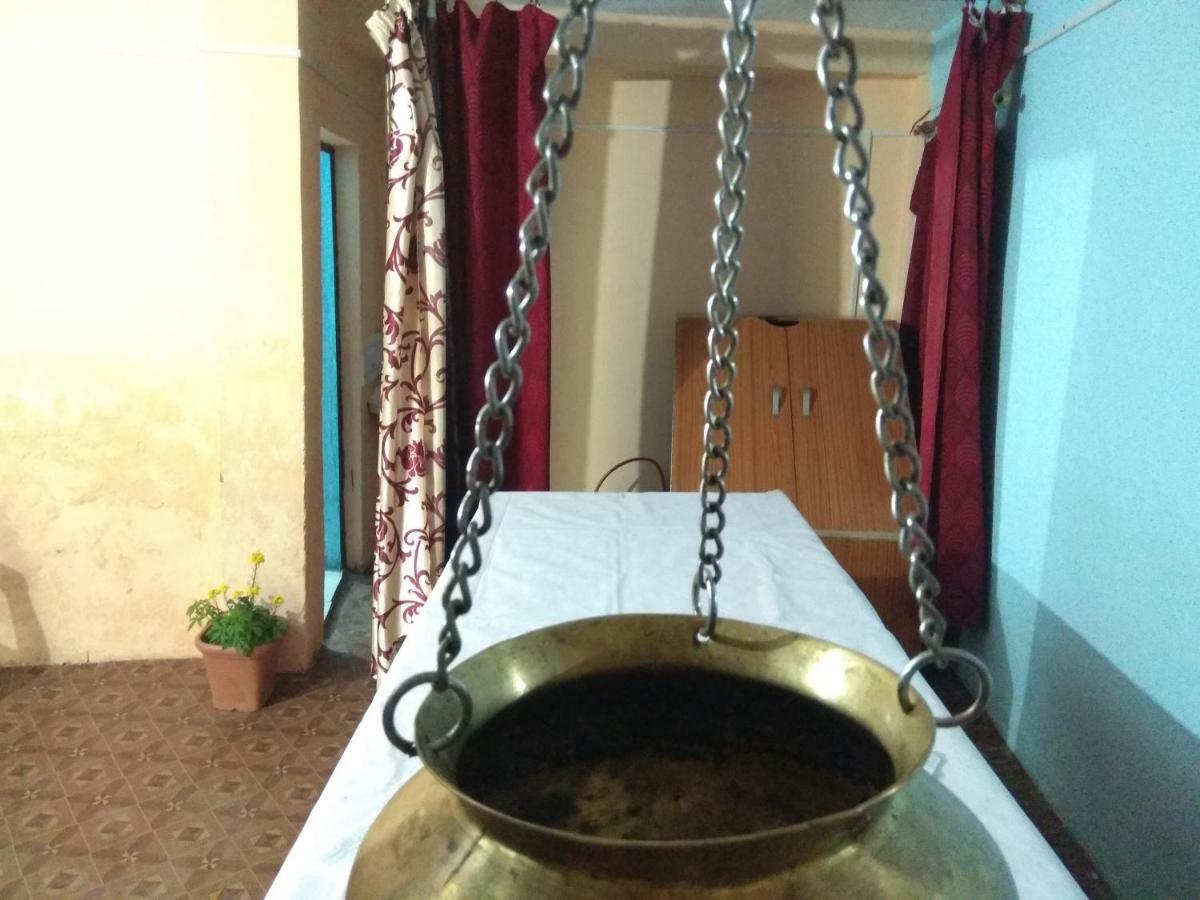 Rishikesh Sadan A Yoga & Spritual Retreat Hotell Tapovan Eksteriør bilde